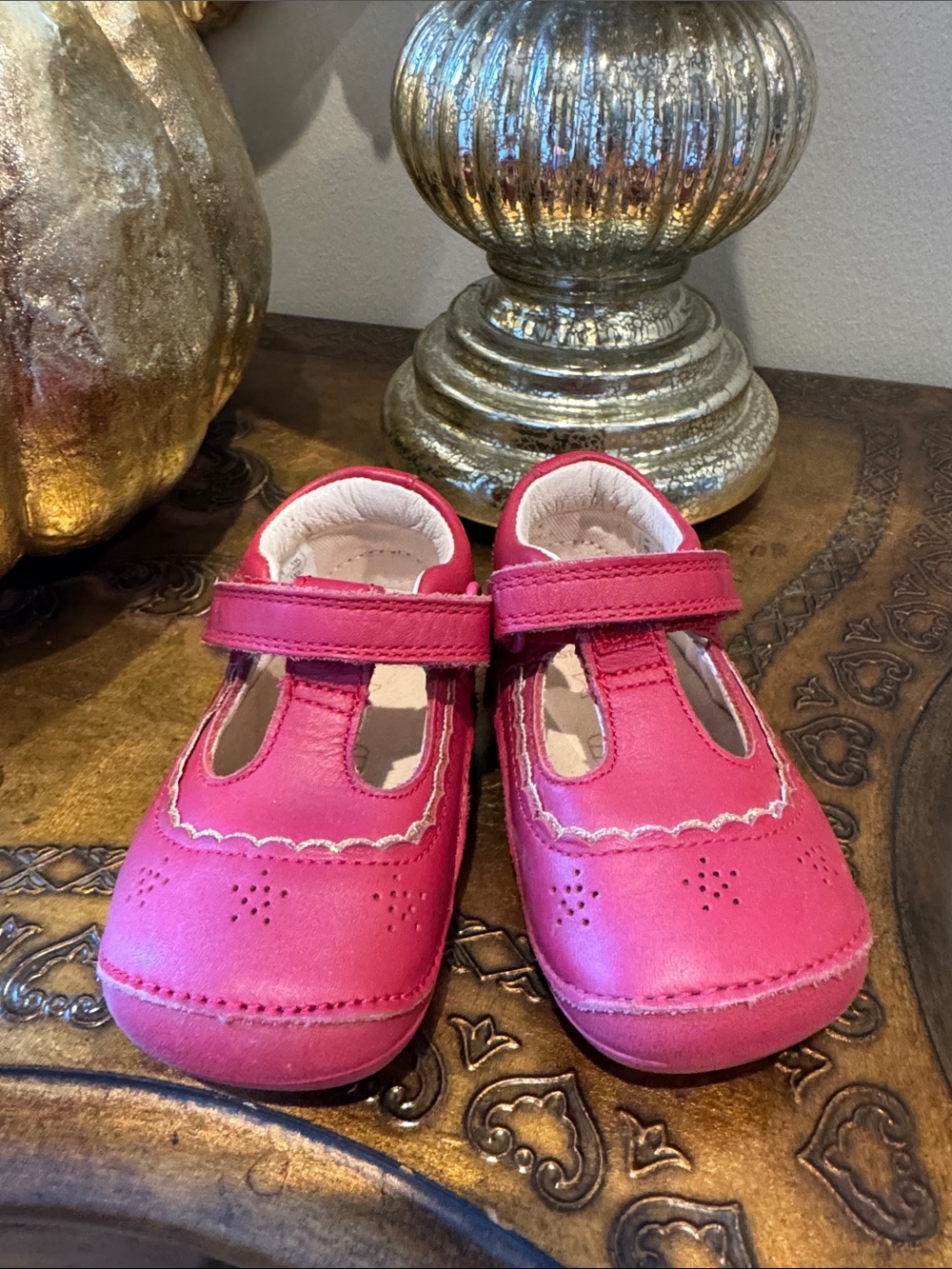 Clarks Baby Girls' Cranberry Pink T-Strap Mary Jane Shoes